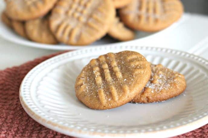 Easy 3 ingredients peanut butter cookie recipe