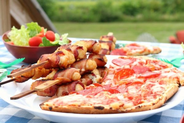 Grilled pizza, salad, tater tot appetizer