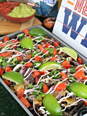 Super Bowl Appetizer Sheet Pan Nachos Recipe for Football Parties! Cheer on your favorite team with these sheet pan nachos made with Garden of Eatin Blue Corn Tortilla Chips! #football #party #partyfood #recipe #delish #yummy #eat #foodie #foods #nacho #baking #bake #easyrecipe #recipes