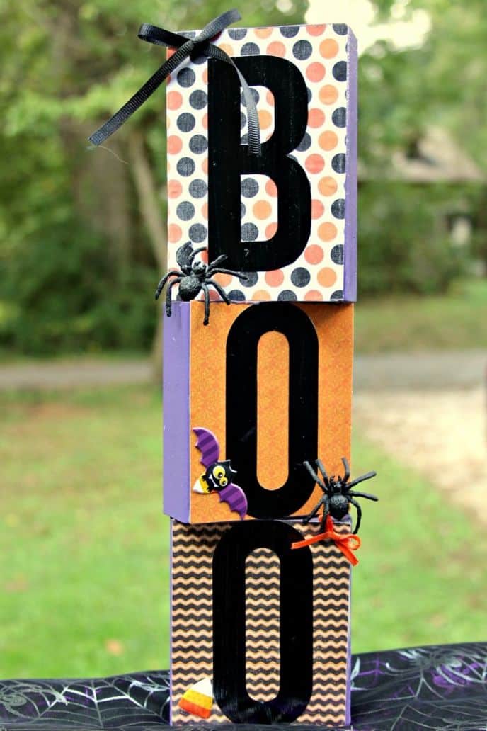 Halloween DIY Decoration - BOO Boxes