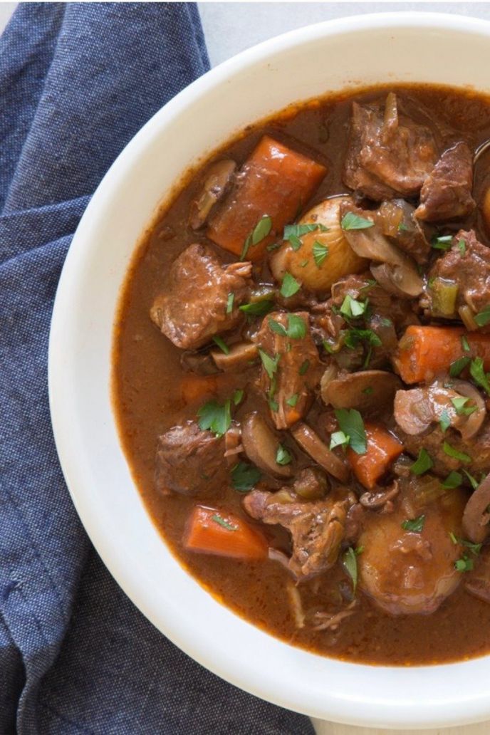 Irish Beef Stew Slow Cooker, Beef stew with vegetables and broth, easy recipe